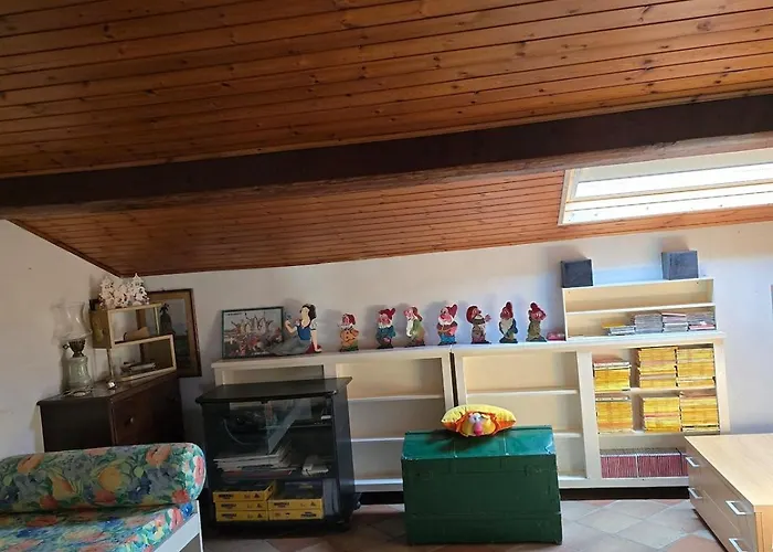 Lauretta, A Stone's Throw From The Beach! * Viareggio