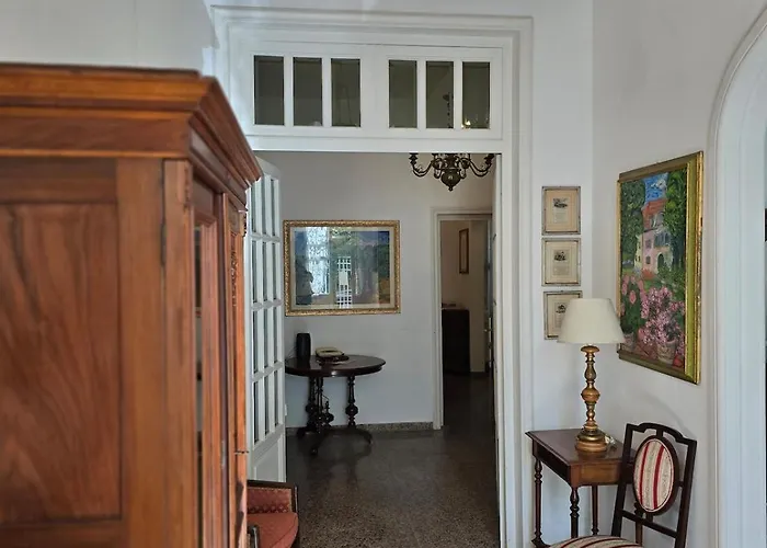 Lauretta, A Stone's Throw From The Beach! Viareggio