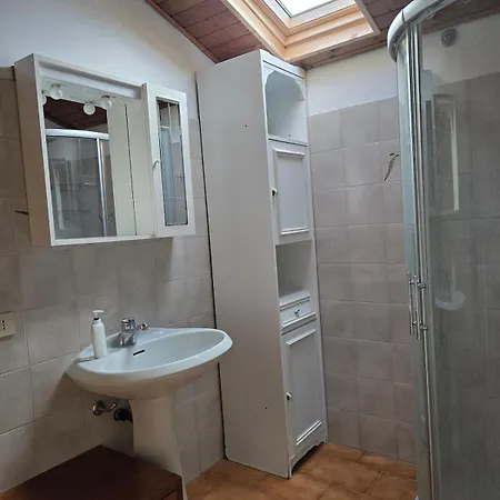 Дом отдыха Lauretta, A Stone's Throw From The Beach! Виареджо